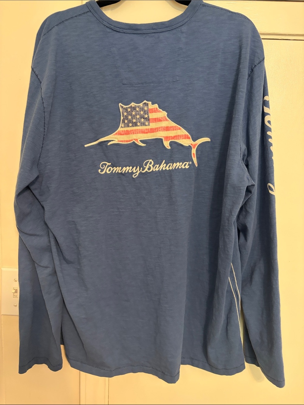 Tommy Bahama Long-Sleeve Blue Men’s Crewneck T- Shirt - Picture 5 of 6